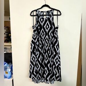 NWT Torrid Hi Low Blk&Wht dress